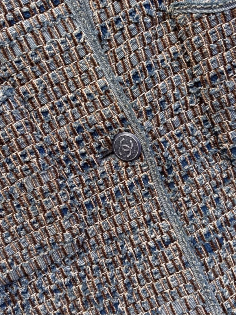 AUTHENTIC CHANEL Blue Gray Tweed Jacket Blazer Vintage Jacket Size 36 Small